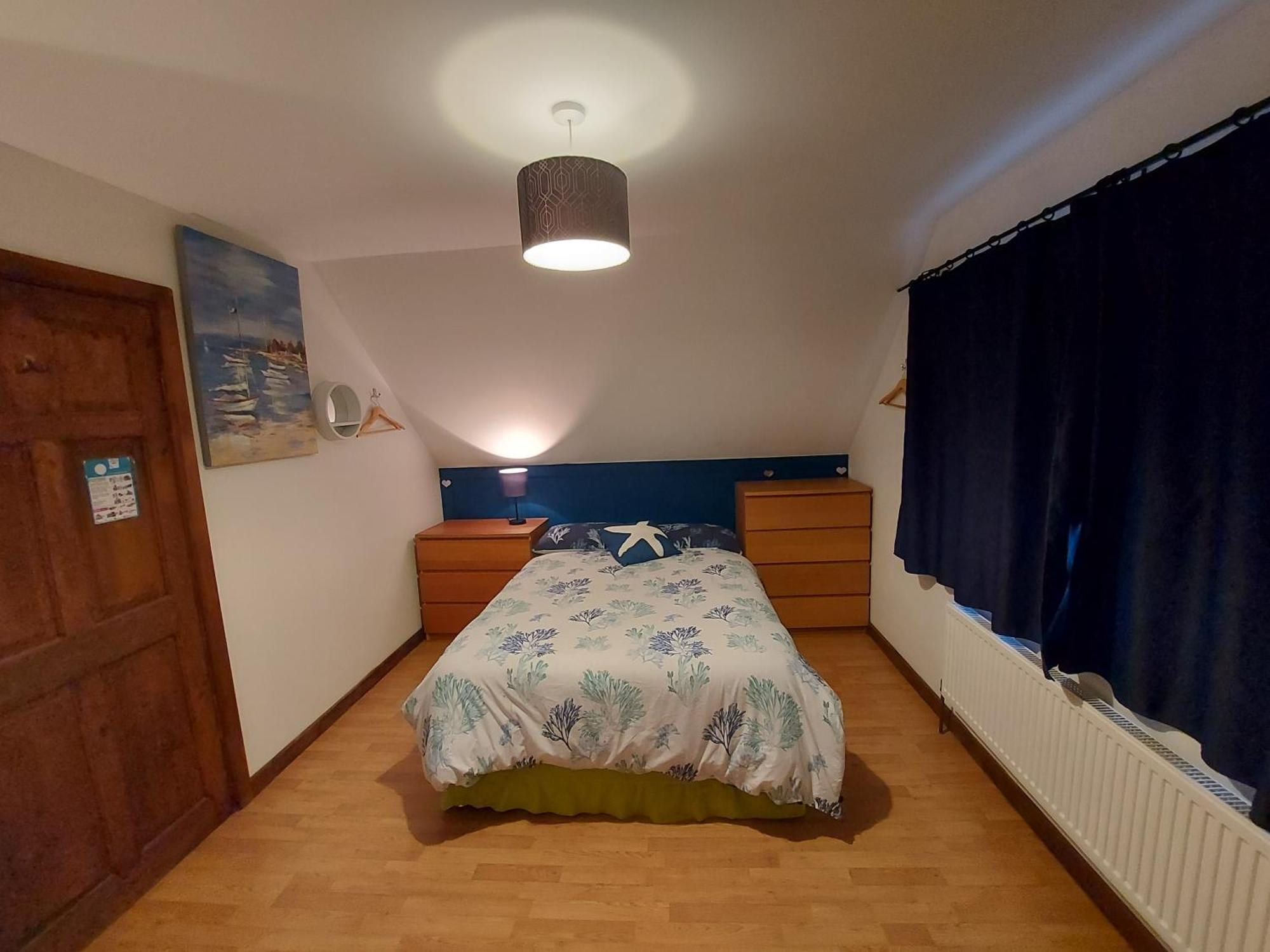 Chezzas Homestay Пул Екстериор снимка
